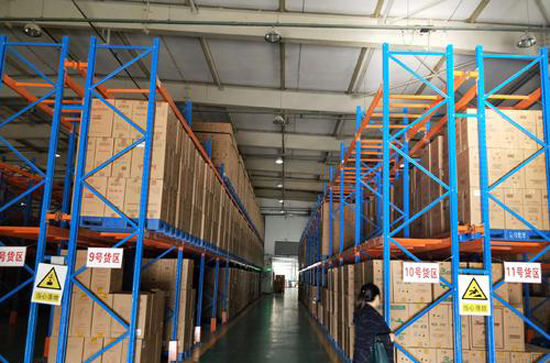 環(huán)境監(jiān)控系統(tǒng)，煙草庫房環(huán)境監(jiān)控系統(tǒng),庫房環(huán)境監(jiān)控系統(tǒng)